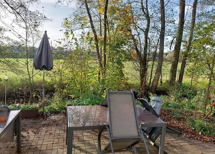 Schoene Direkt Am Bach Daire *